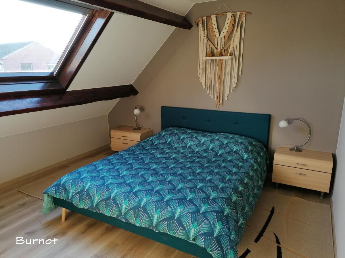 Le Cerisier Bed & Breakfast Bioul Exterior foto